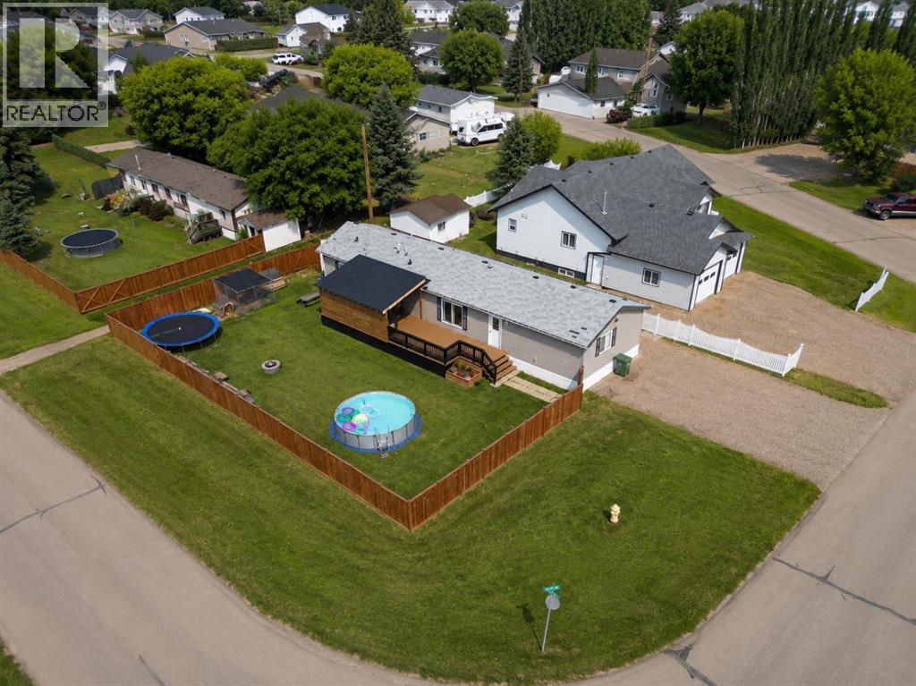 10226 103 Ave, La Crete, Alberta  T0H 2H0 - Photo 3 - A2331348