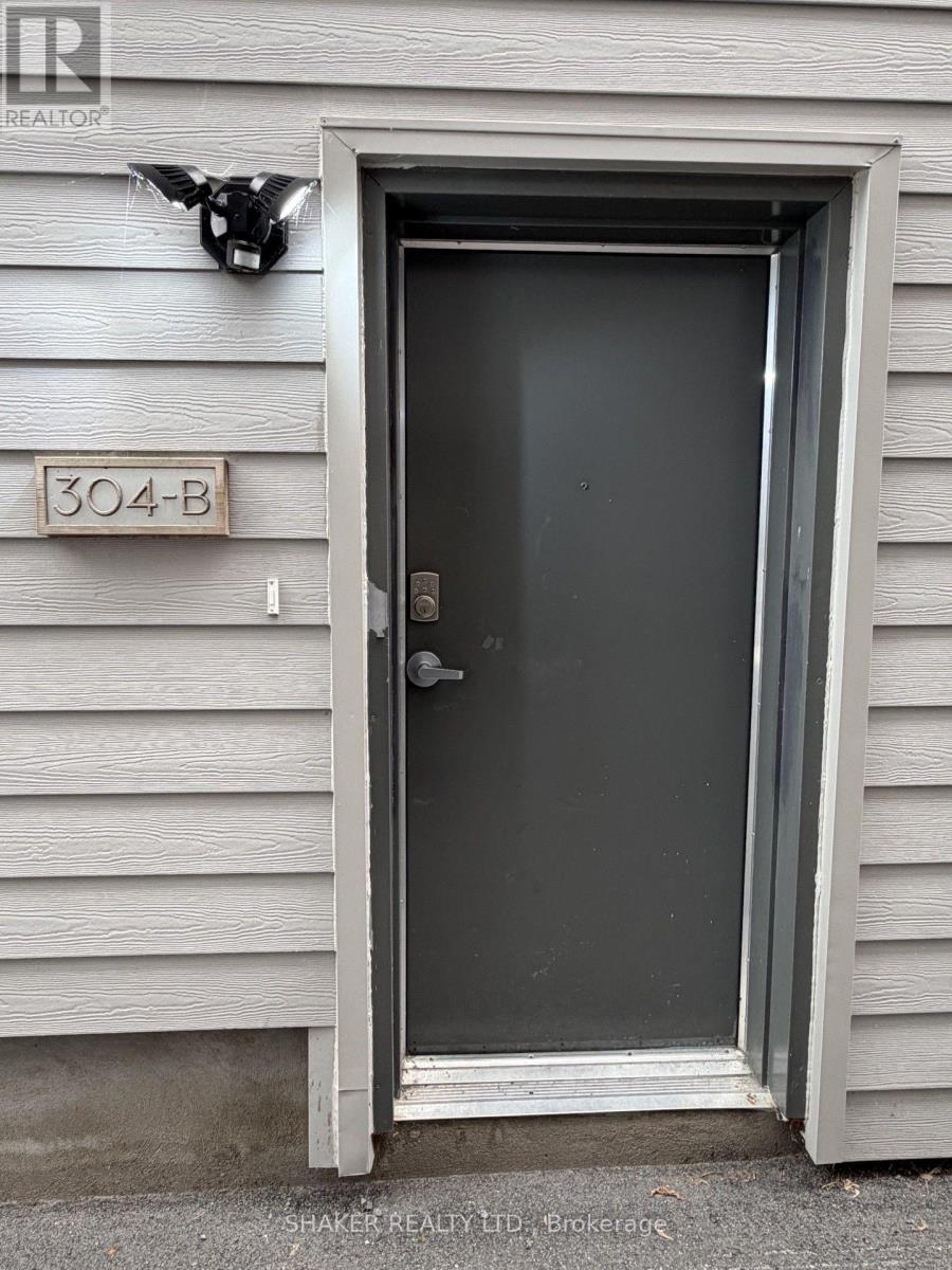 B - 304 Elmgrove Avenue, Ottawa, Ontario  K1Z 6V1 - Photo 2 - X13610748