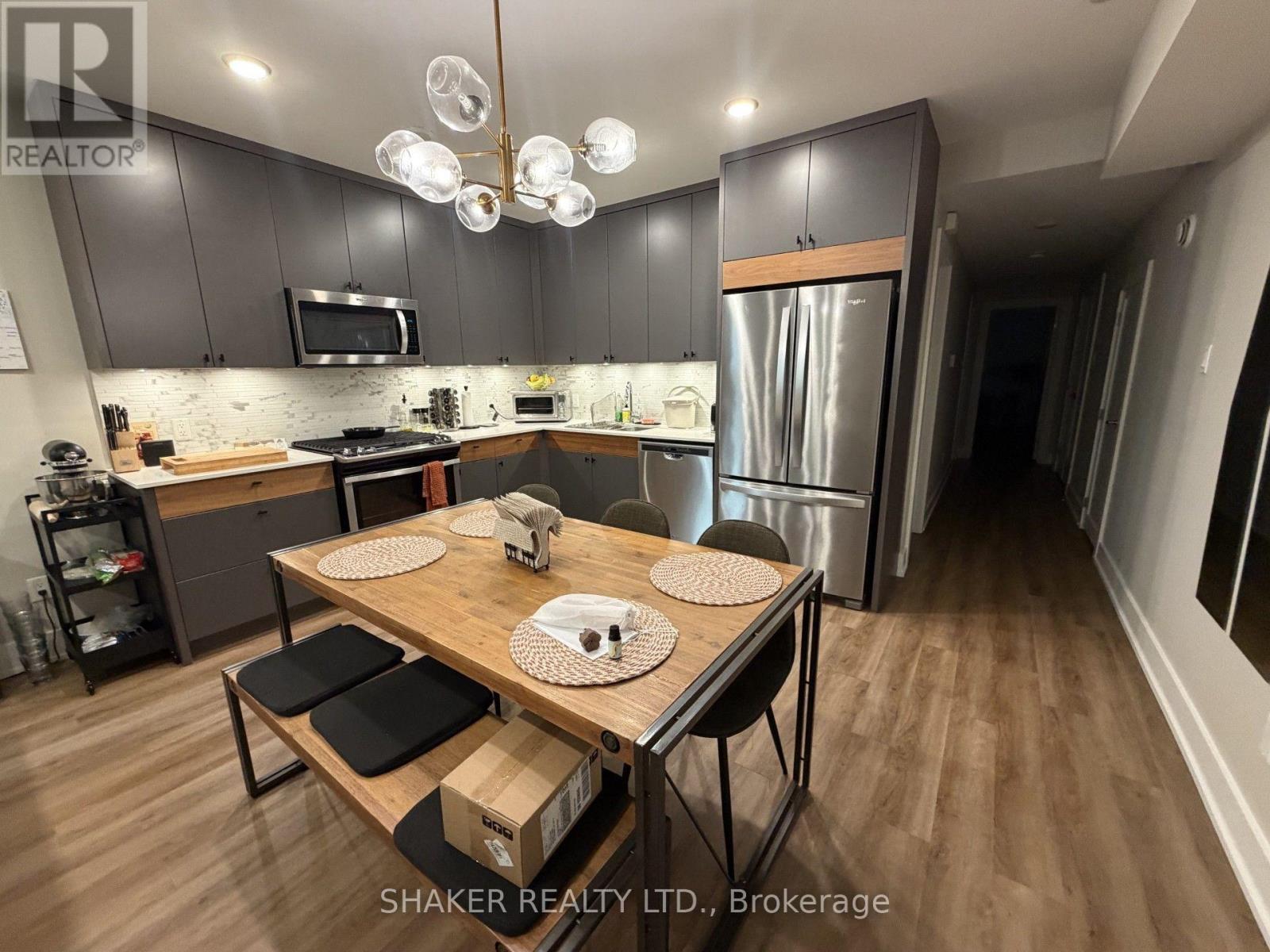 B - 304 Elmgrove Avenue, Ottawa, Ontario  K1Z 6V1 - Photo 5 - X13610748