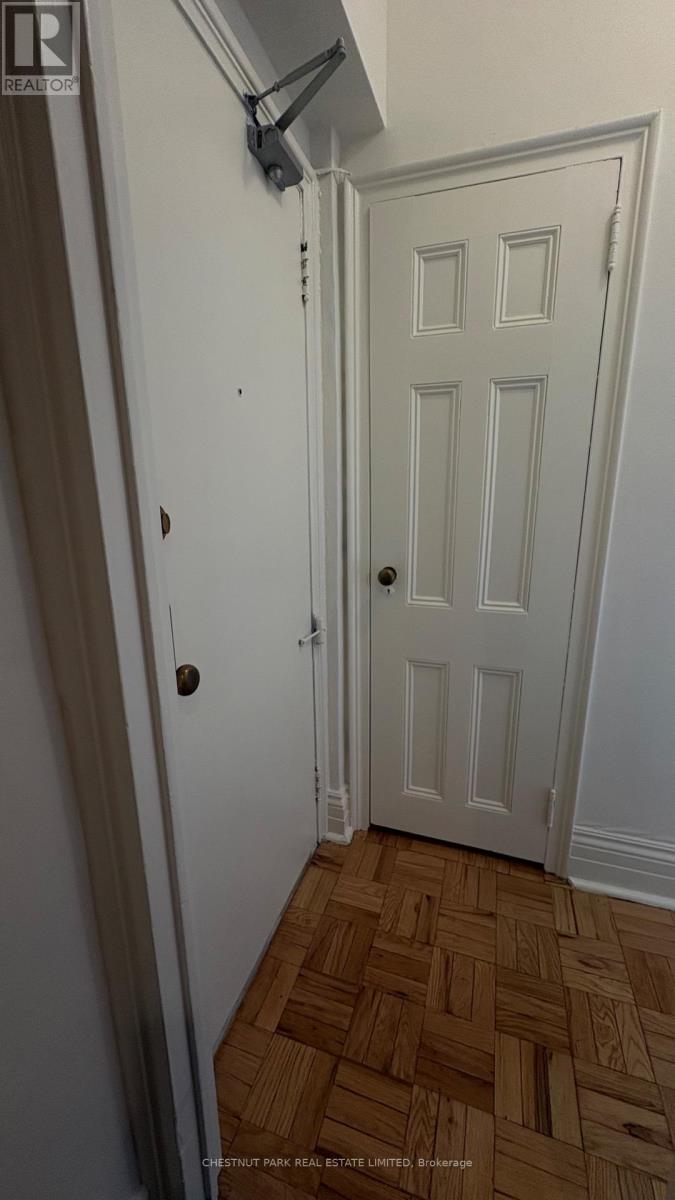 405 - 1 Clarendon Avenue, Toronto, Ontario  M4V 1H8 - Photo 11 - C13610758