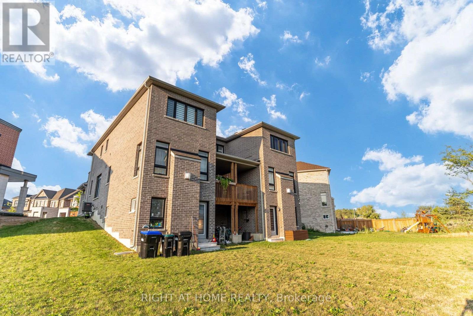 70 Westlake Crescent, Bradford West Gwillimbury, Ontario  L3Z 4K4 - Photo 24 - N13610778