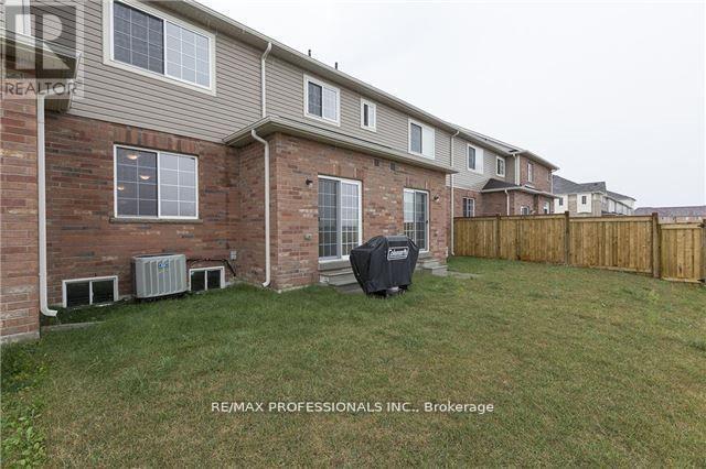 650 Murray Meadows Place, Milton, Ontario  L9T 8L7 - Photo 18 - W13610752
