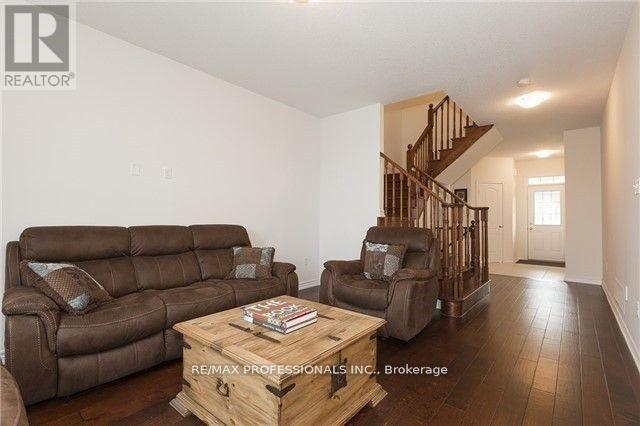 650 Murray Meadows Place, Milton, Ontario  L9T 8L7 - Photo 5 - W13610752
