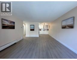 401 4941 LOUGHEED HIGHWAY, Burnaby, British Columbia