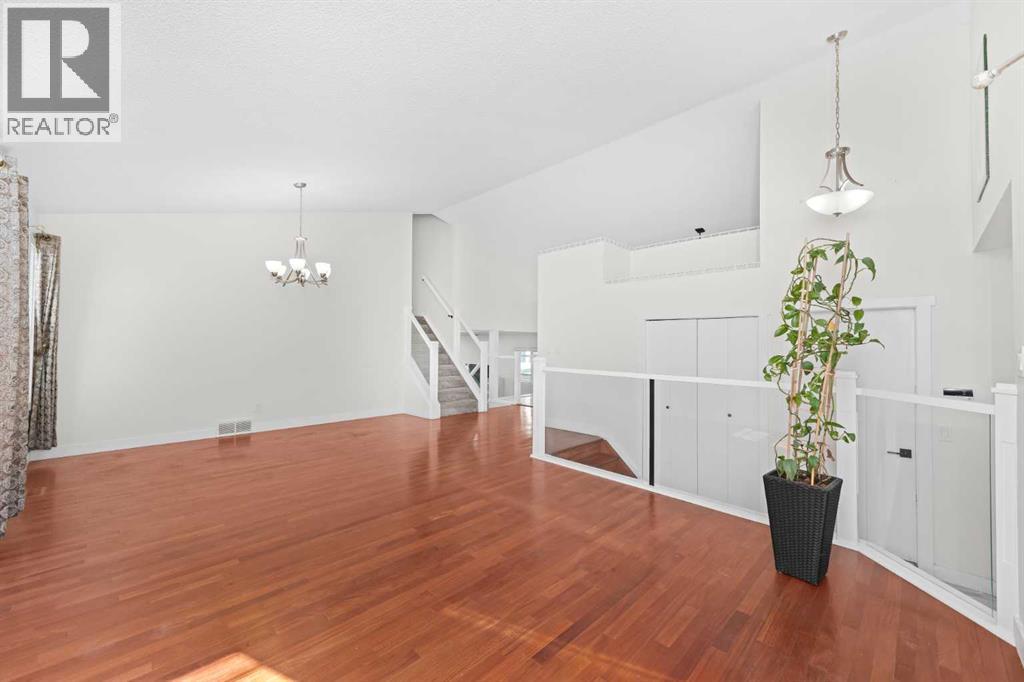 98 Del Ray Road Ne, Calgary, Alberta  T1Y 6V6 - Photo 11 - A2331214