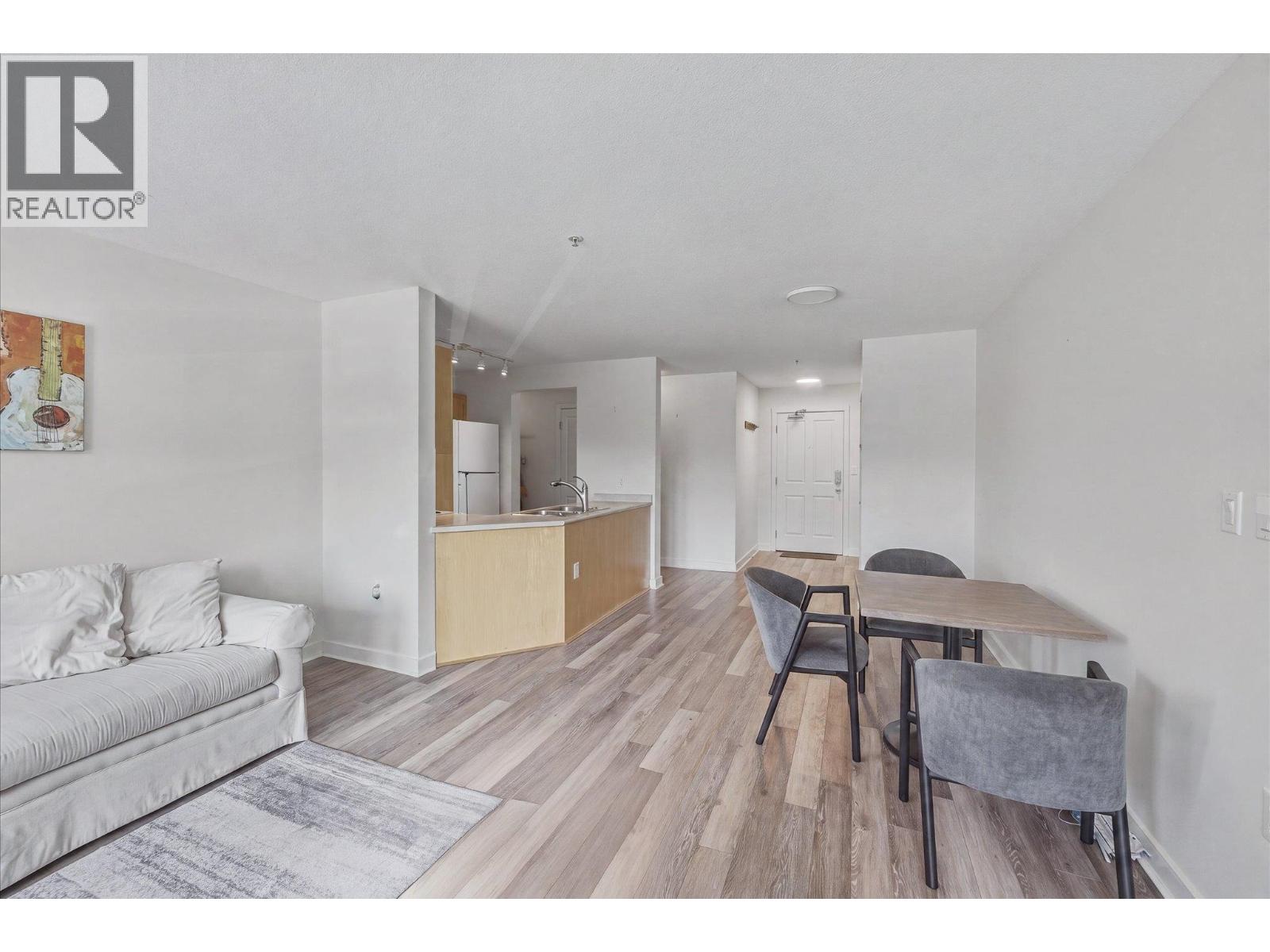 201 8080 Nicklaus North Boulevard, Whistler, British Columbia  V8E 1J7 - Photo 10 - R3150105