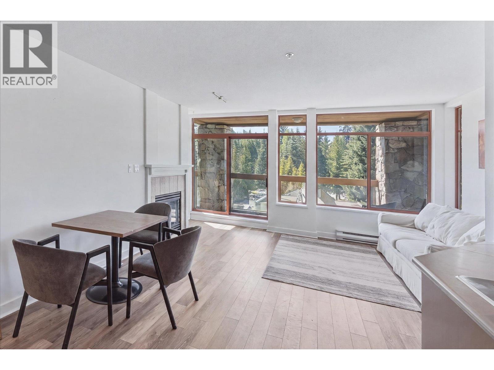 201 8080 Nicklaus North Boulevard, Whistler, British Columbia  V8E 1J7 - Photo 5 - R3150105