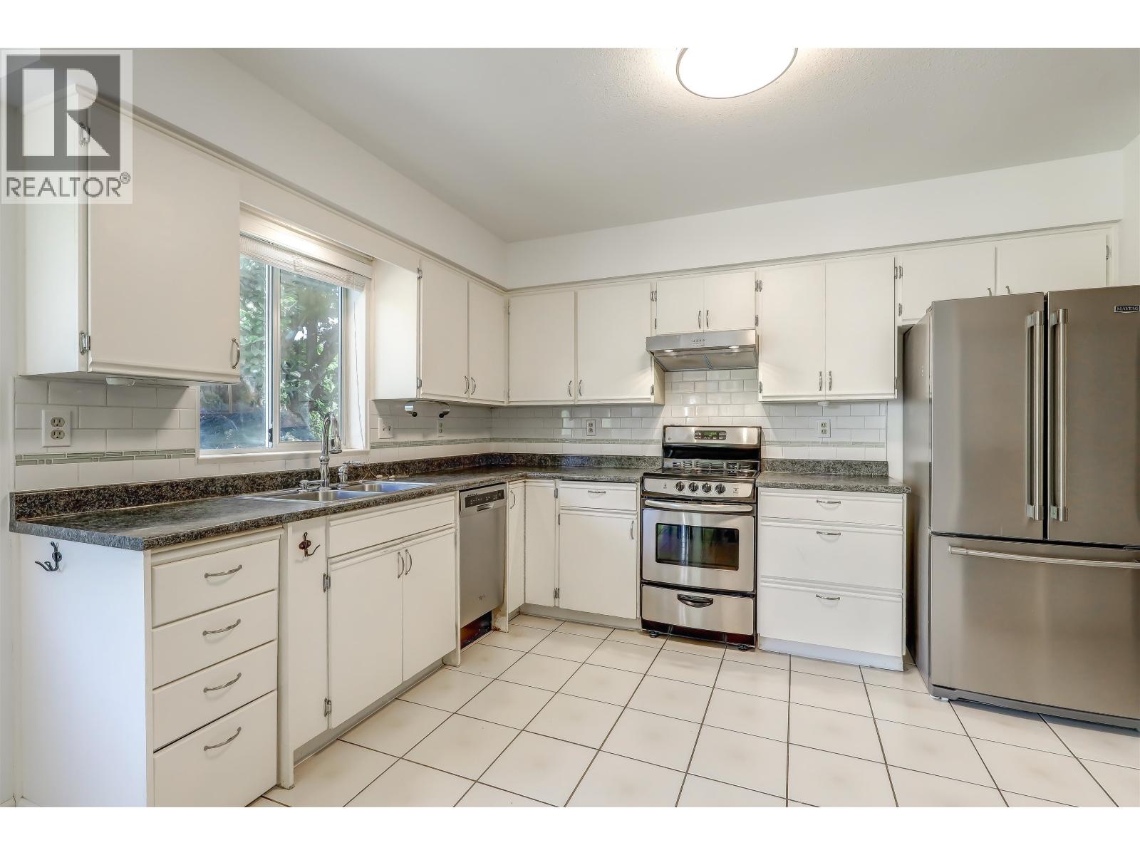 5367 Hazel Court, Delta, British Columbia  V4K 4G9 - Photo 6 - R3149331
