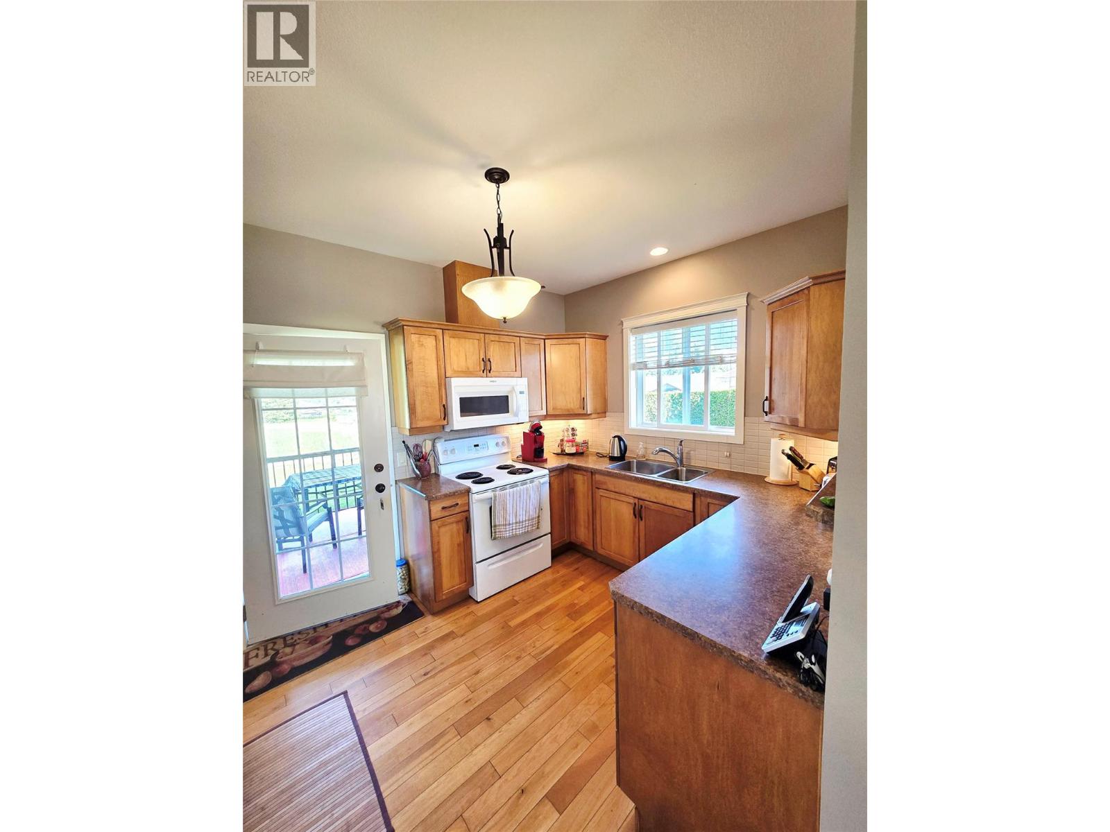 2693 Golf Course Drive Unit# 24 Lot# 3, Blind Bay, British Columbia  V0E 1H1 - Photo 9 - 10392185