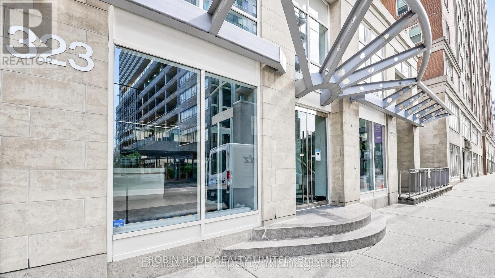 807 - 323 Richmond Street, Toronto, Ontario  M5A 4R3 - Photo 2 - X13610510