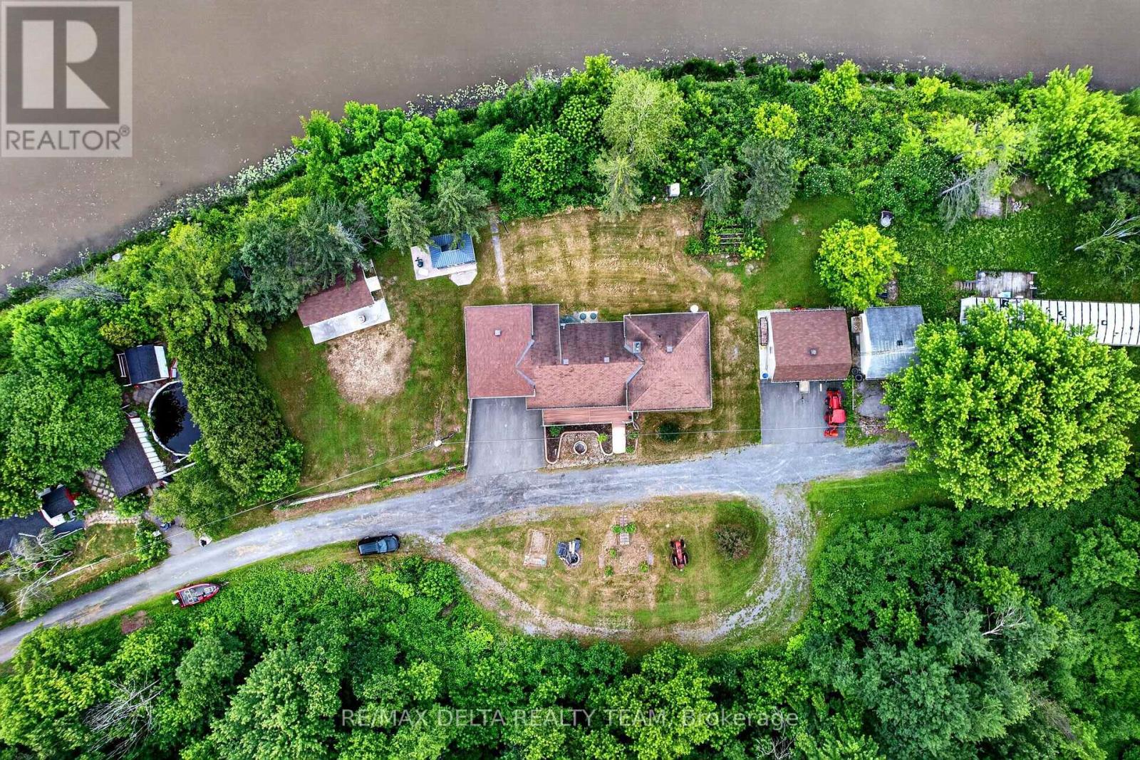 1821 CH BERCIER ROAD, Alfred and Plantagenet, Ontario