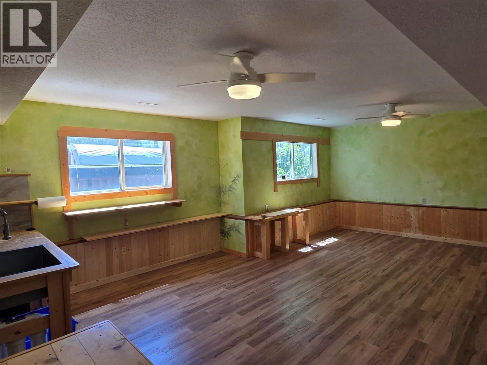 425 3rd Avenue, Keremeos, British Columbia  V0X 1N2 - Photo 29 - 10385674