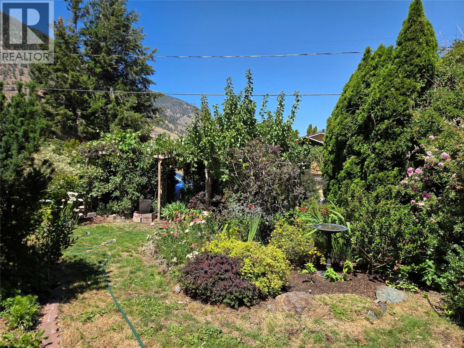 425 3rd Avenue, Keremeos, British Columbia  V0X 1N2 - Photo 47 - 10385674
