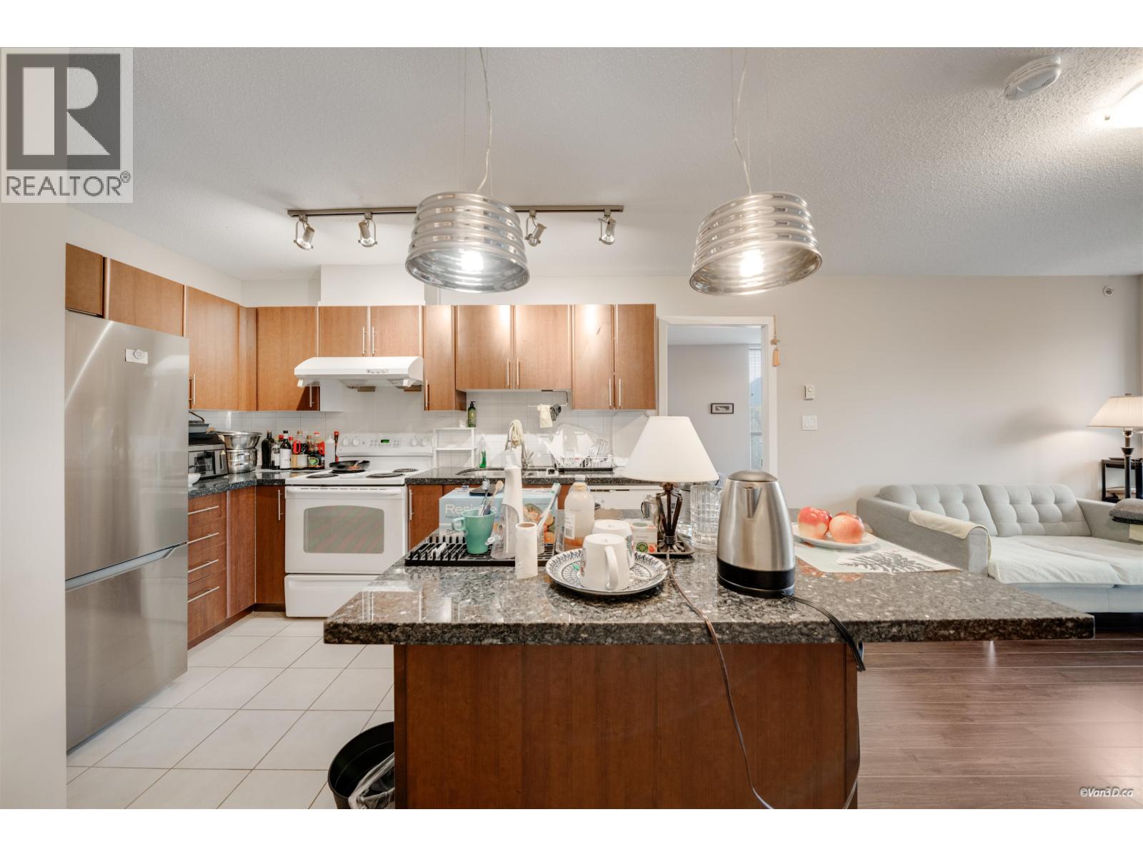 Listing image 5