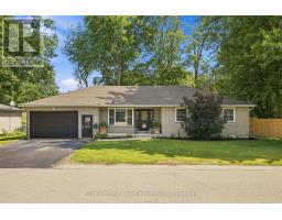 140 JOHN STREET N, minto, Ontario
