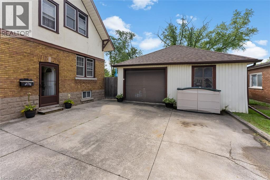 3938 Main Street, Niagara Falls, Ontario  L2G 6B6 - Photo 3 - 40848144