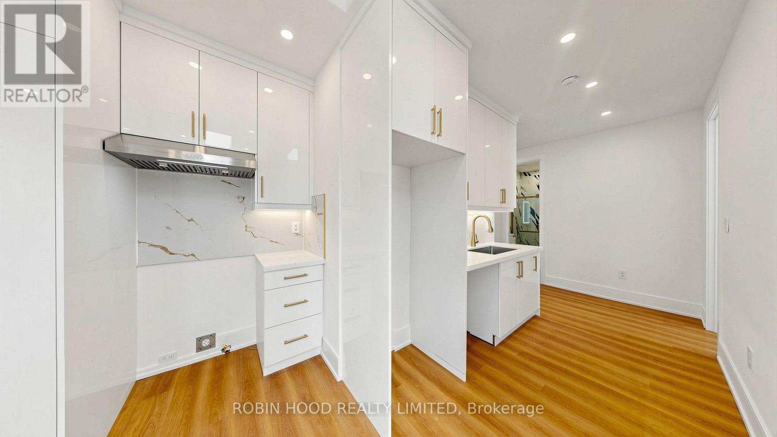 3 - 24 Callender Street, Toronto, Ontario  M6R 2H3 - Photo 14 - X13610460