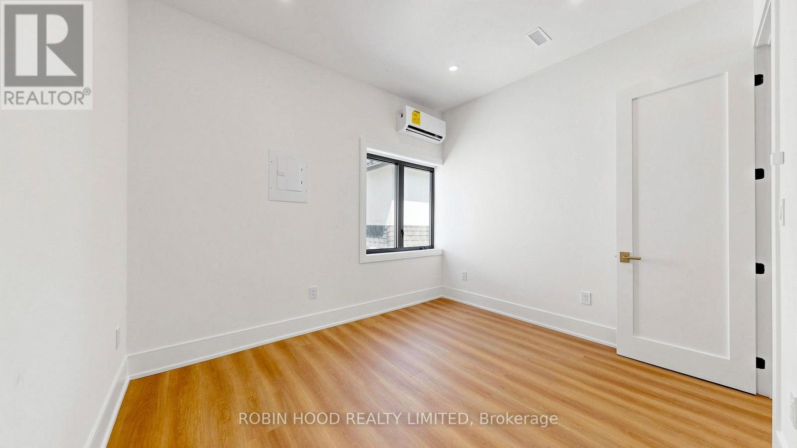 3 - 24 Callender Street, Toronto, Ontario  M6R 2H3 - Photo 17 - X13610460