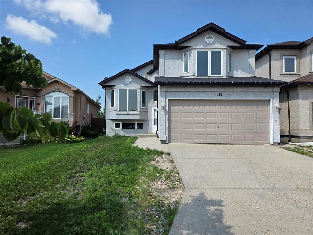 <h3>$559,900</h3><p>182 Southview Crescent, Winnipeg, Manitoba</p>