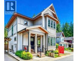 2020 CARSON COURT, North Vancouver, British Columbia