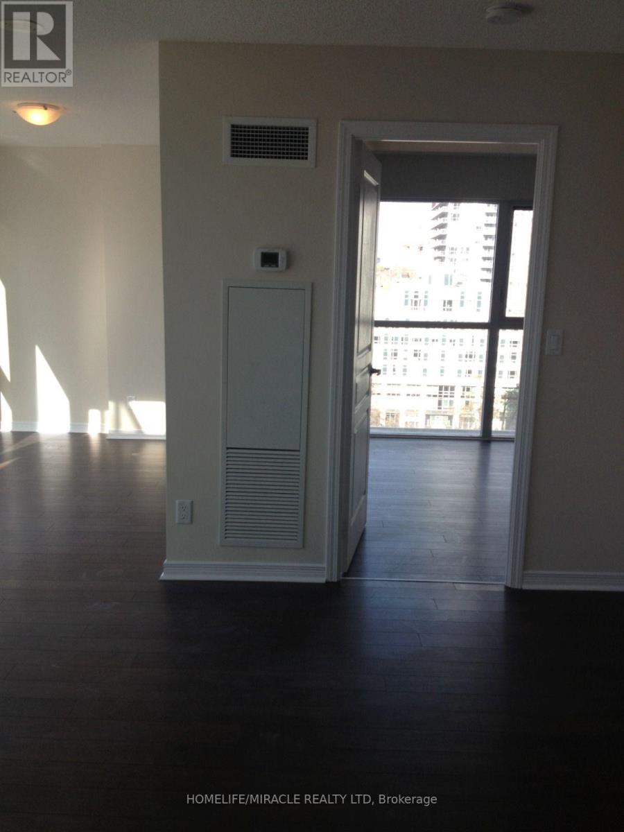 709 - 352 Front St West, Toronto (Waterfront Communities), Ontario  M5V 0K3 - Photo 12 - C13610840