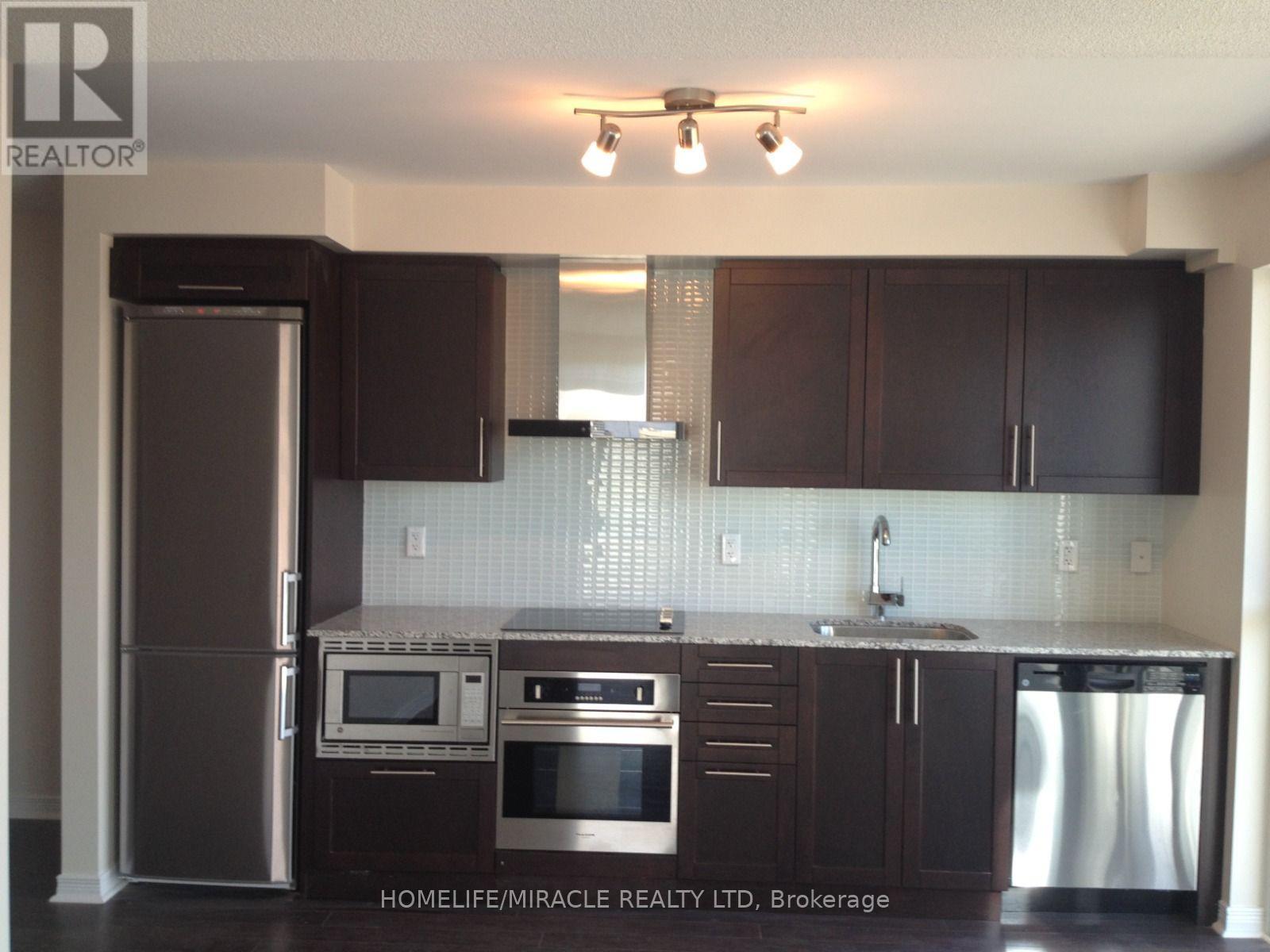 709 - 352 Front St West, Toronto (Waterfront Communities), Ontario  M5V 0K3 - Photo 2 - C13610840