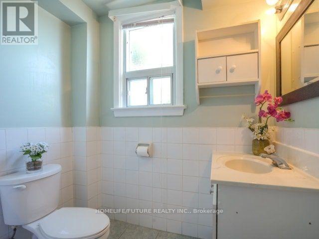 Bsmt - 4 Wonderland Drive, Toronto, Ontario  M1G 2Y1 - Photo 3 - E13610896