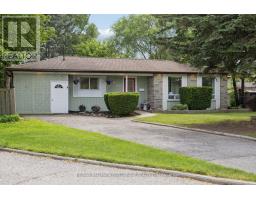 861 BOXWORTH PLACE, Pickering, Ontario