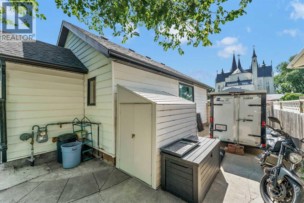 166a 3 Street Ne, Medicine Hat, Alberta  T1A 5M1 - Photo 37 - A2329779