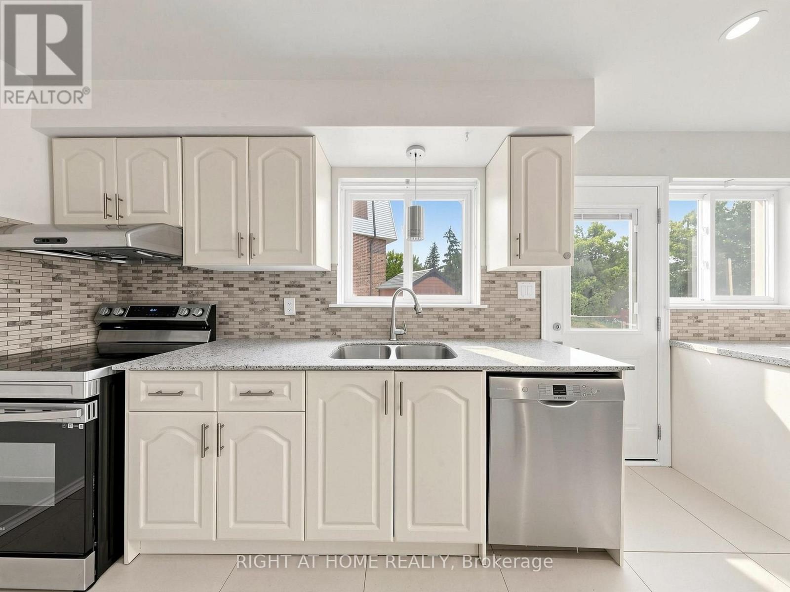 148 Sexton Crescent, Toronto, Ontario  M2H 2L6 - Photo 15 - C13587532