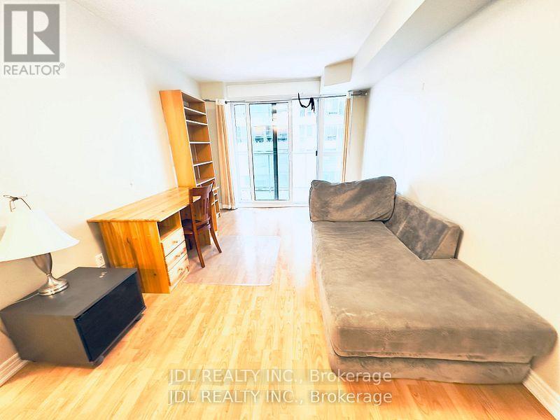 907 - 761 Bay Street, Toronto, Ontario  M5G 2R2 - Photo 5 - C13610936