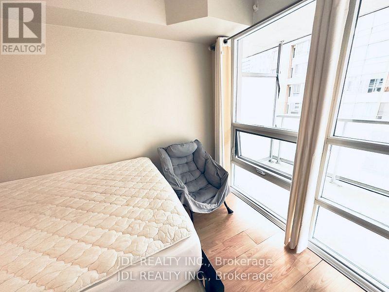 907 - 761 Bay Street, Toronto, Ontario  M5G 2R2 - Photo 7 - C13610936