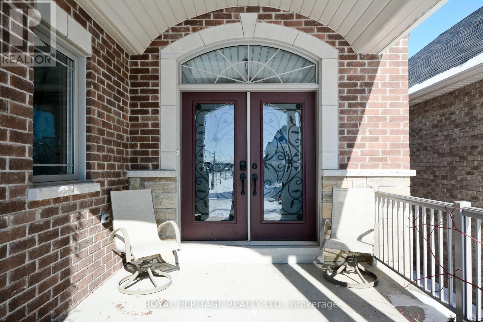 51 GLORIA CRESCENT, Whitby, Ontario