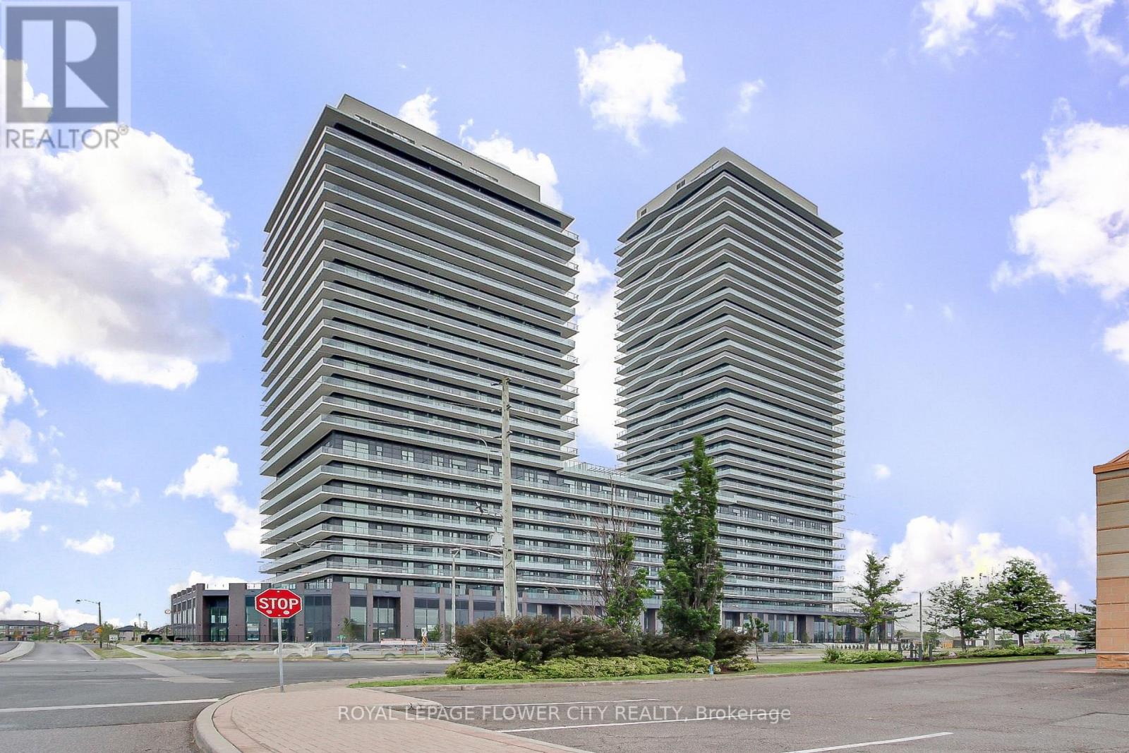 1601 - 15 SKYRIDGE DRIVE, Brampton (Bram East)