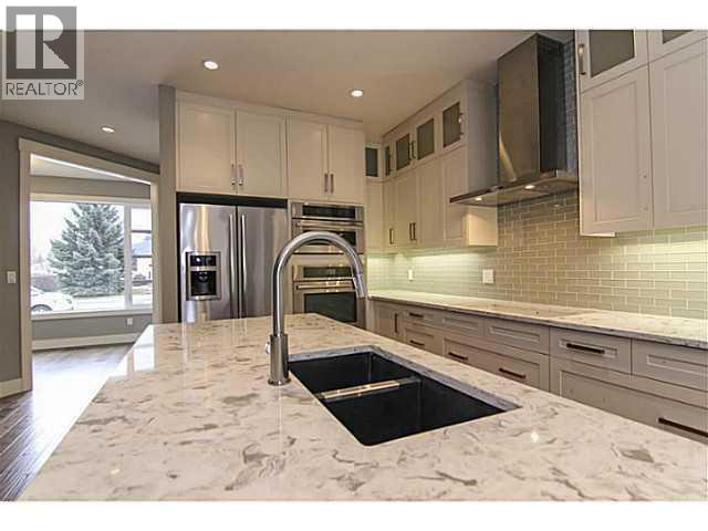 532 22 Avenue NE, Calgary, Alberta  T2E 1T9 - Photo 5 - A2328289