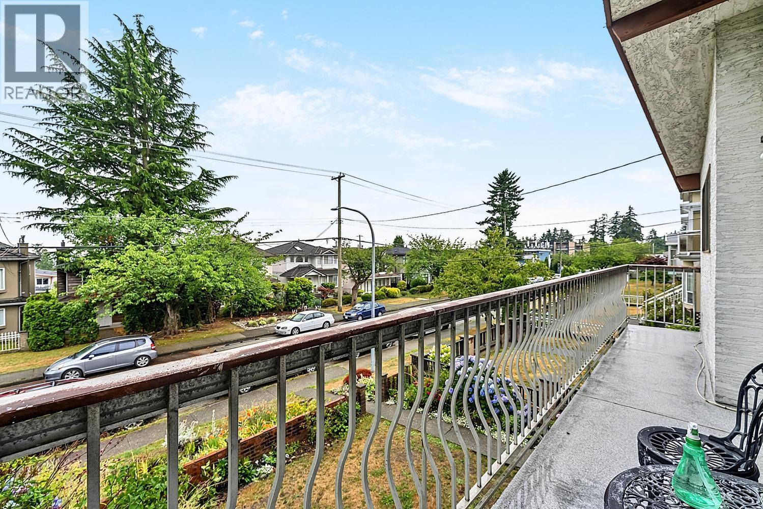 5343 Neville Street, Burnaby, British Columbia  V5J 2H6 - Photo 6 - R3150147