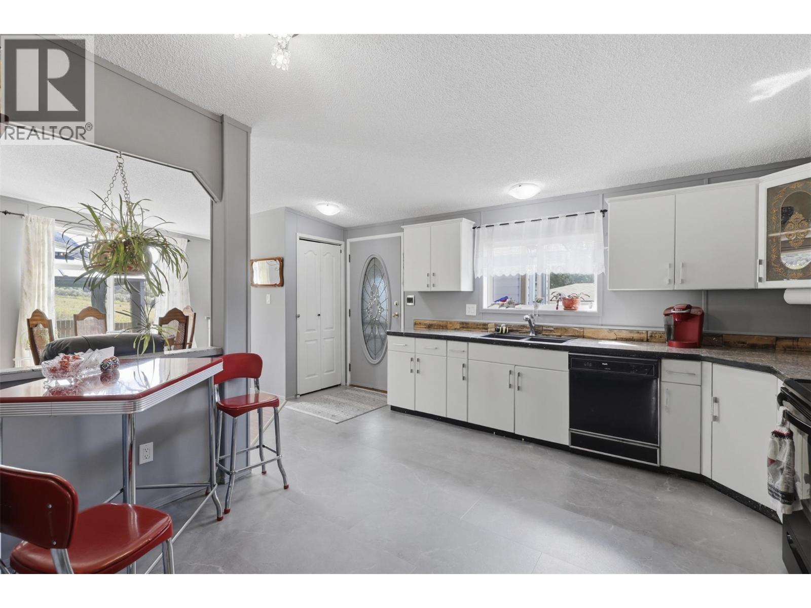 35-3099 Shuswap Road, Kamloops, British Columbia  V2H 1T7 - Photo 15 - 10391050