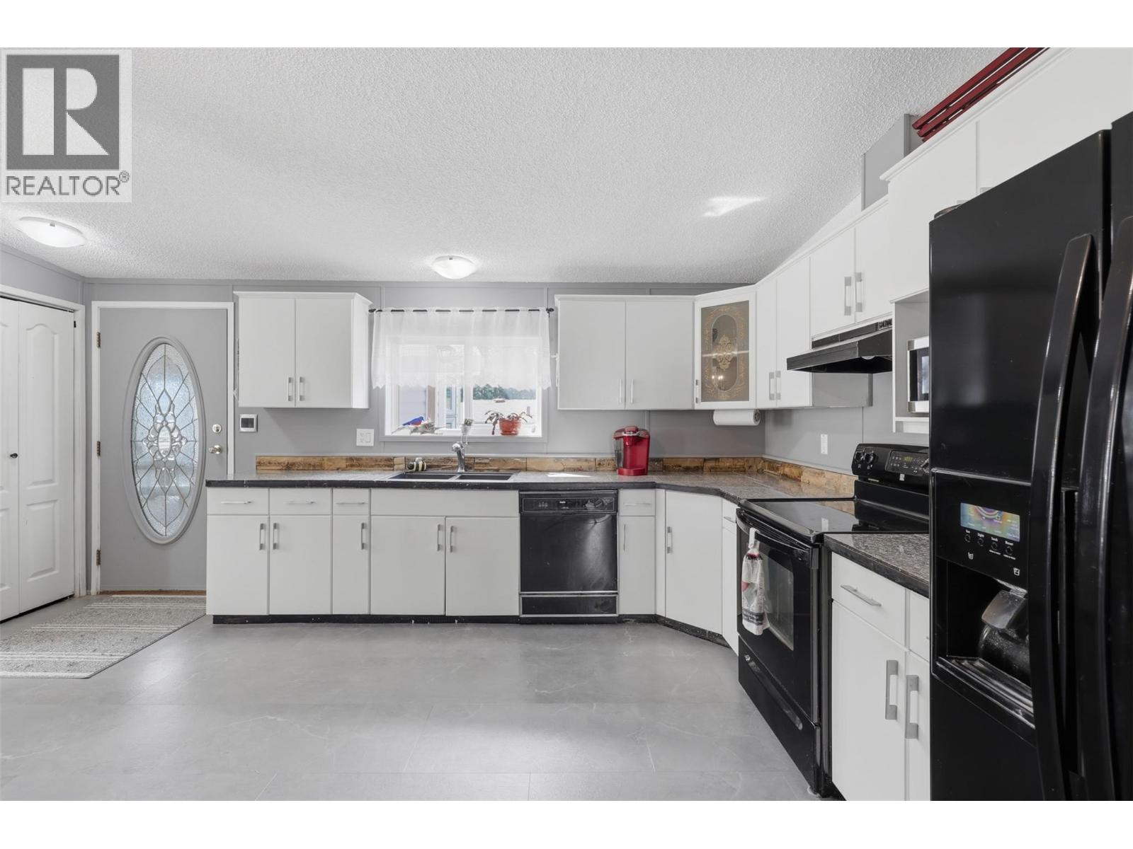 35-3099 Shuswap Road, Kamloops, British Columbia  V2H 1T7 - Photo 17 - 10391050