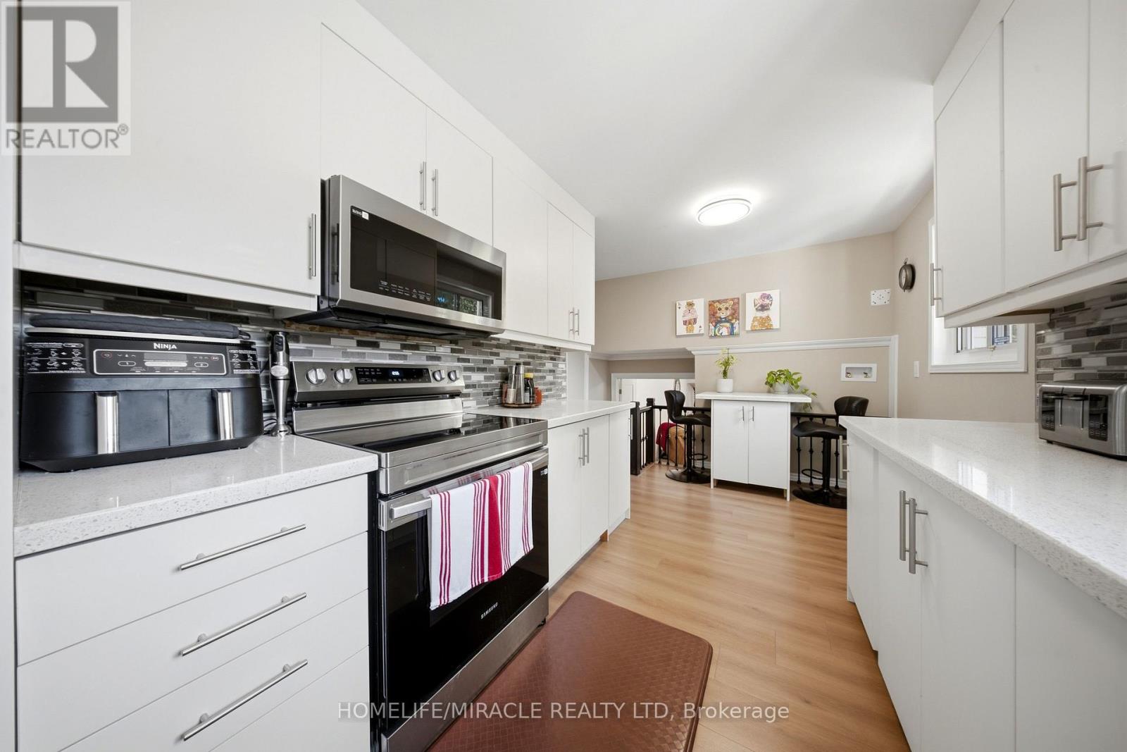 1612 Wavell Crescent, Mississauga, Ontario  L4X 1X1 - Photo 37 - W13288604