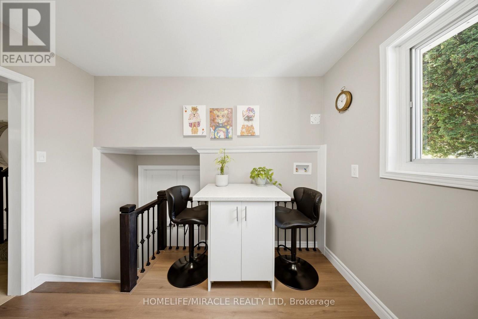 1612 Wavell Crescent, Mississauga, Ontario  L4X 1X1 - Photo 38 - W13288604