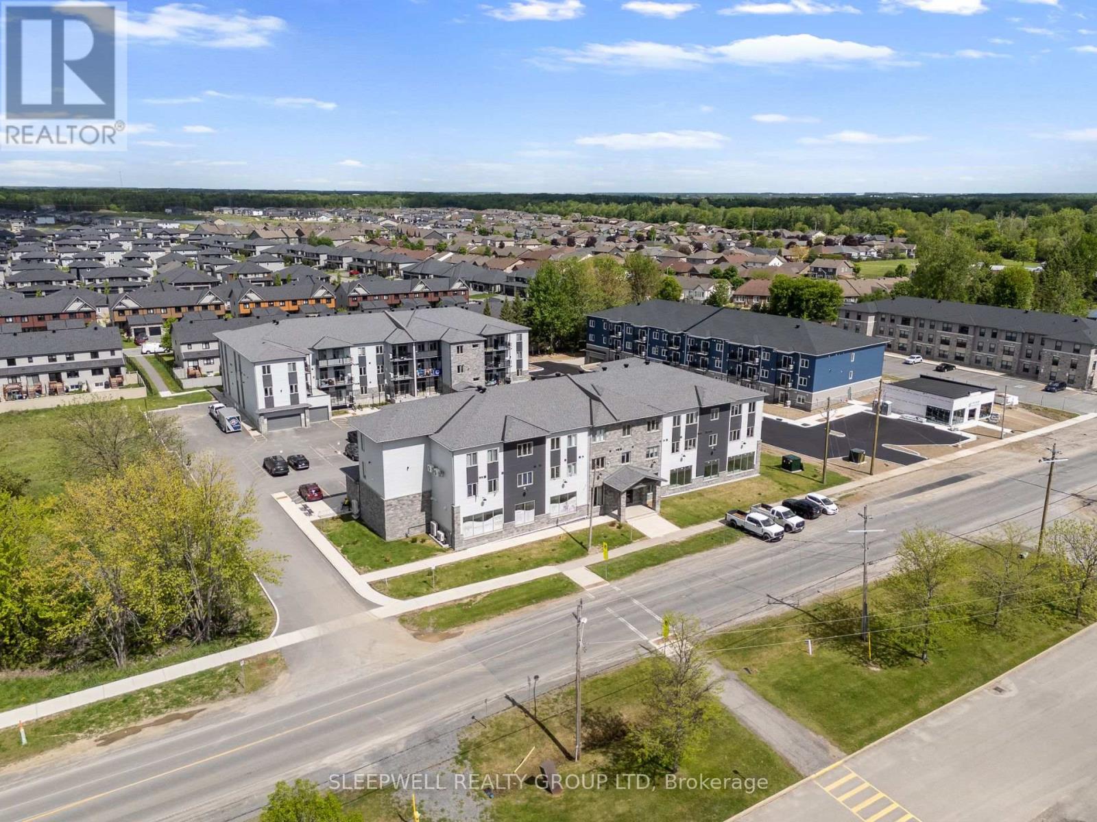 305 - 979 NORTH RUSSELL ROAD, Russell, Ontario