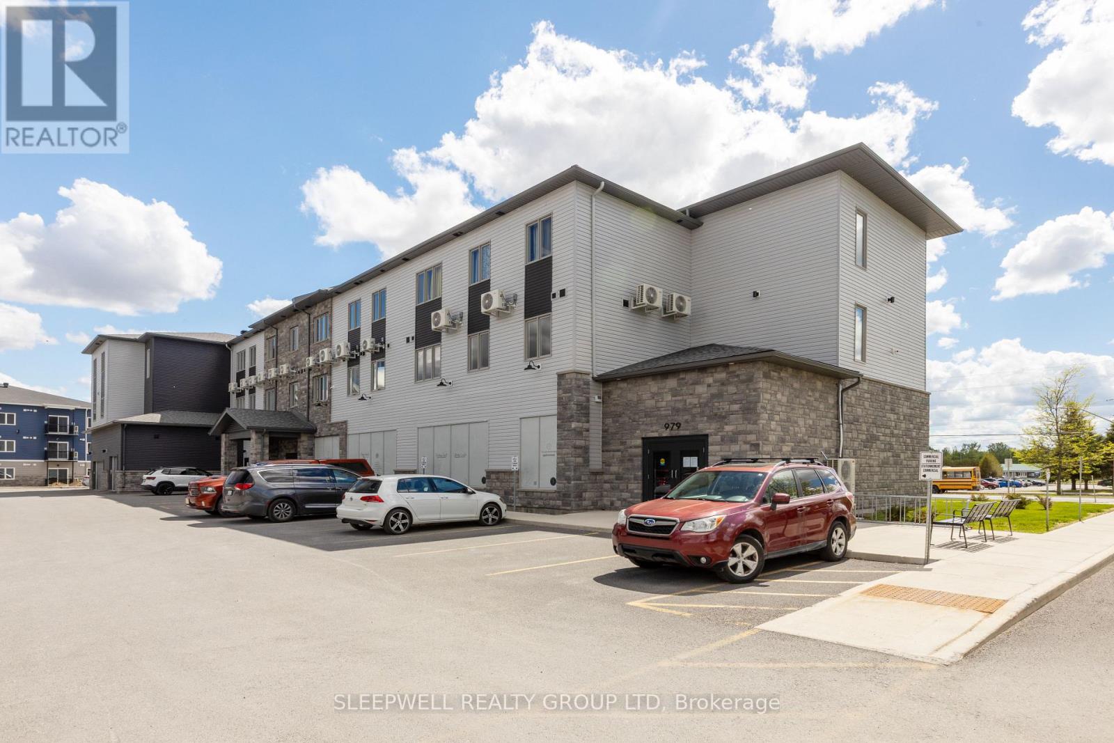 305 - 979 North Russell Road, Russell, Ontario  K4R 0L9 - Photo 2 - X13610970