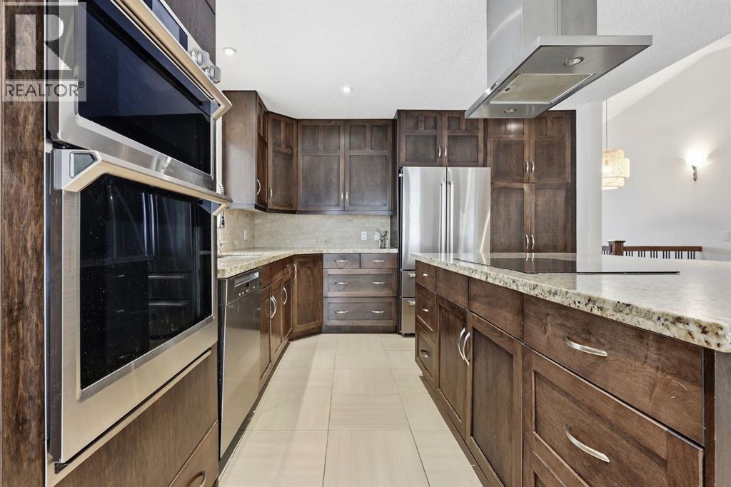 420 Douglasbank Court SE, Calgary, Alberta  T2Z 1X1 - Photo 15 - A2331898