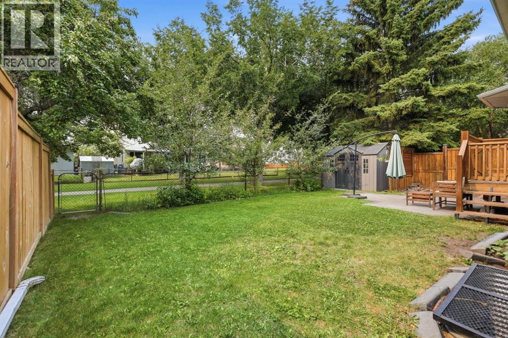 420 Douglasbank Court SE, Calgary, Alberta  T2Z 1X1 - Photo 41 - A2331898