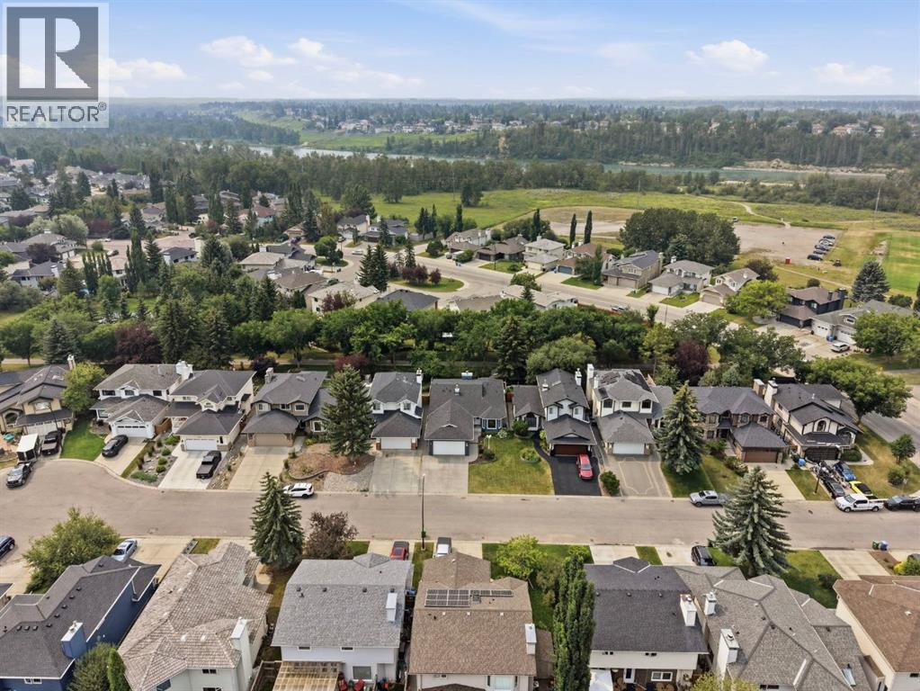 420 Douglasbank Court SE, Calgary, Alberta  T2Z 1X1 - Photo 47 - A2331898