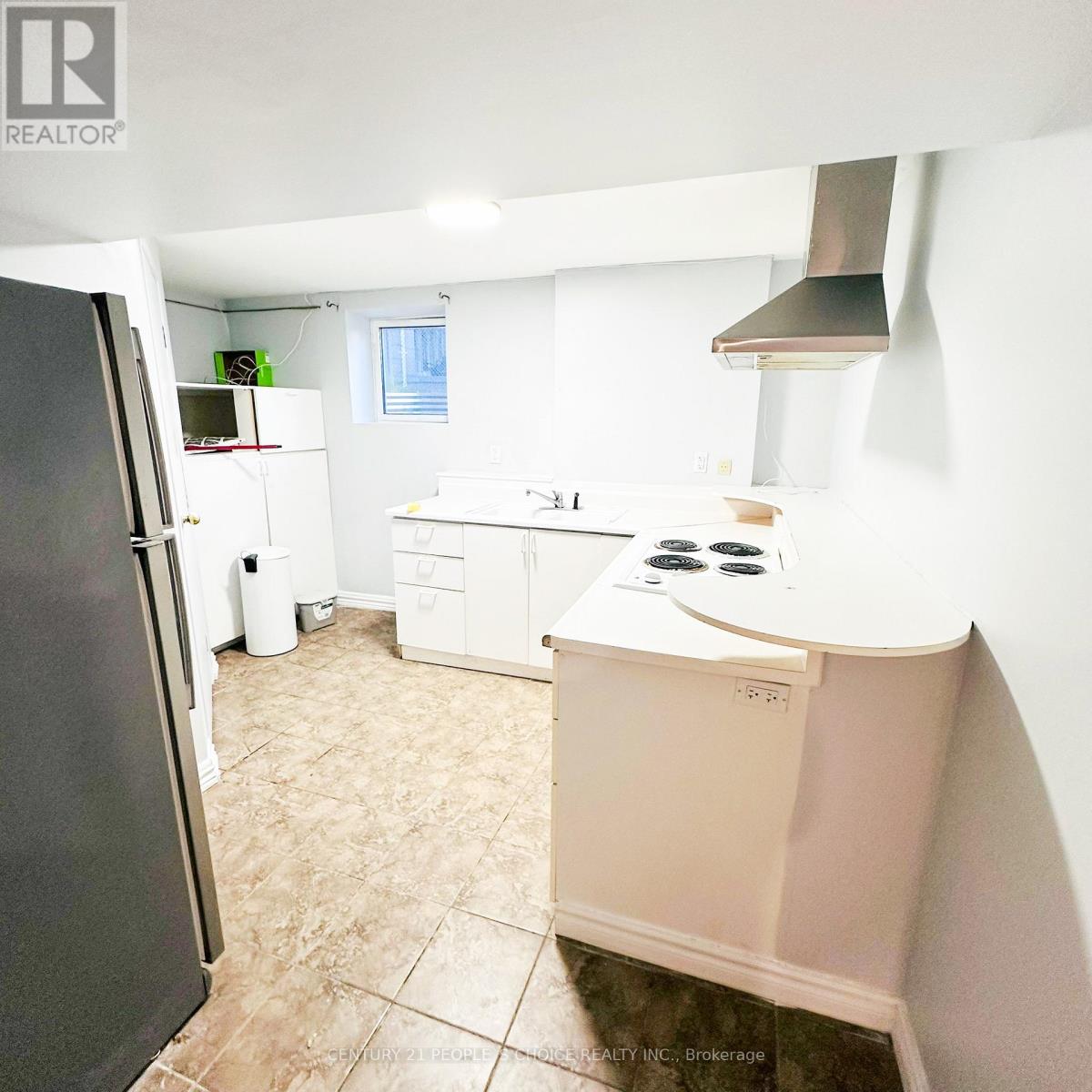 41 Coomer Crescent, Ajax, Ontario  L1T 3C7 - Photo 4 - E13610968