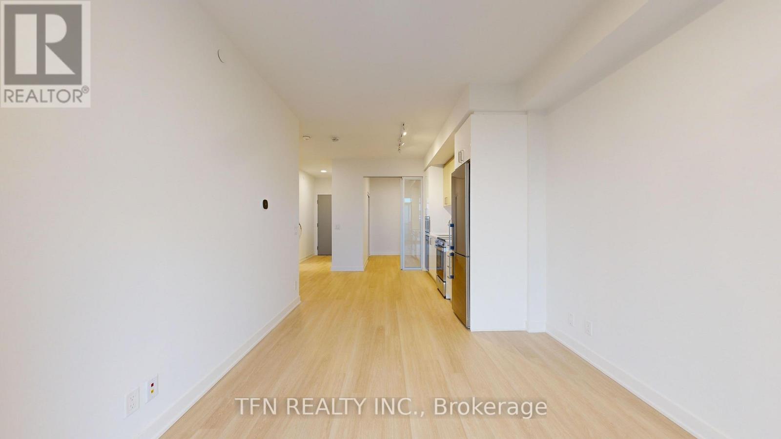 2104 - 30 Upper Mall Way, Vaughan, Ontario  L4J 0L7 - Photo 7 - N13610964