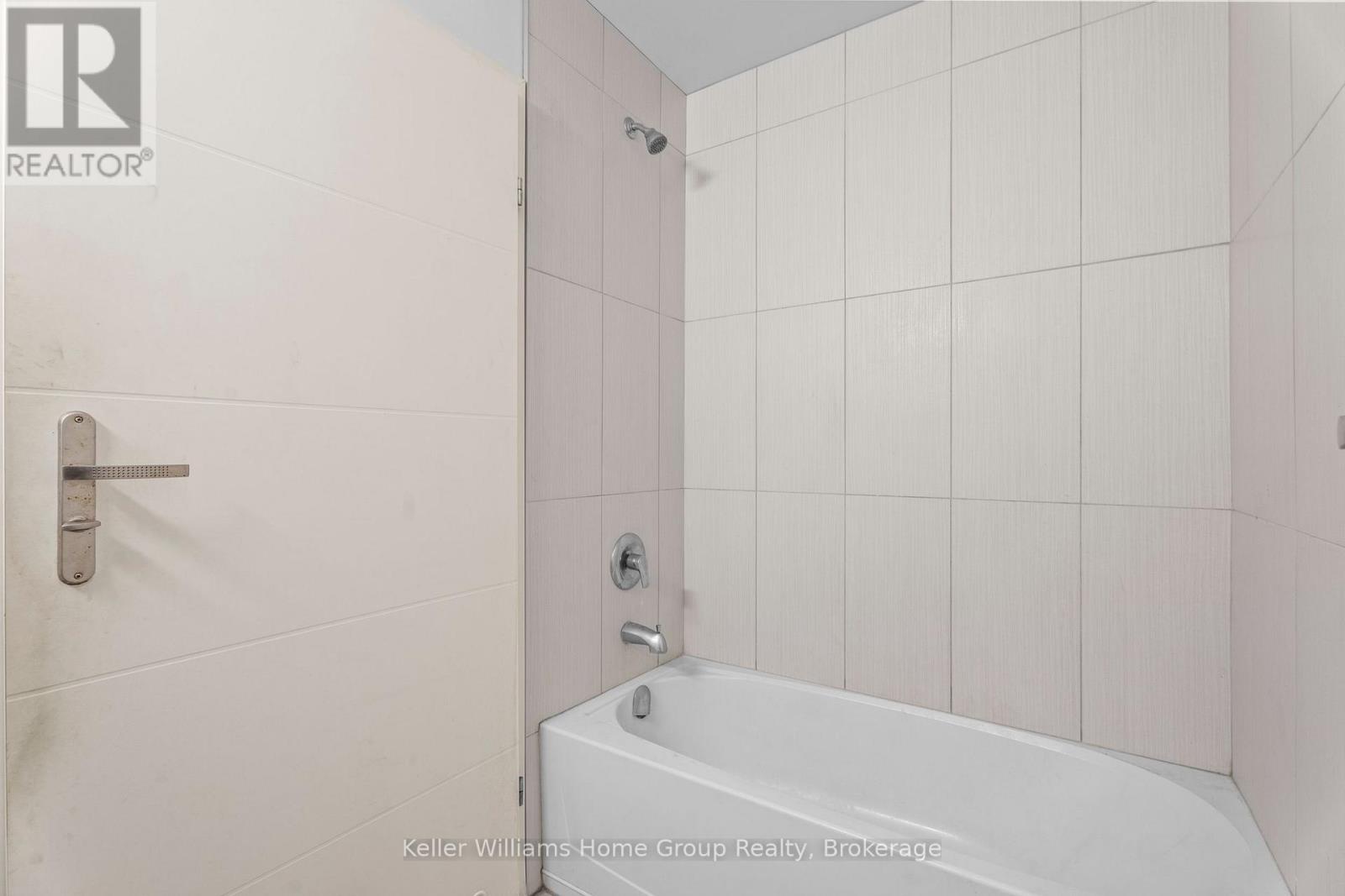 109 - 251 Hemlock Street, Waterloo, Ontario  N2L 0H2 - Photo 12 - X13610998