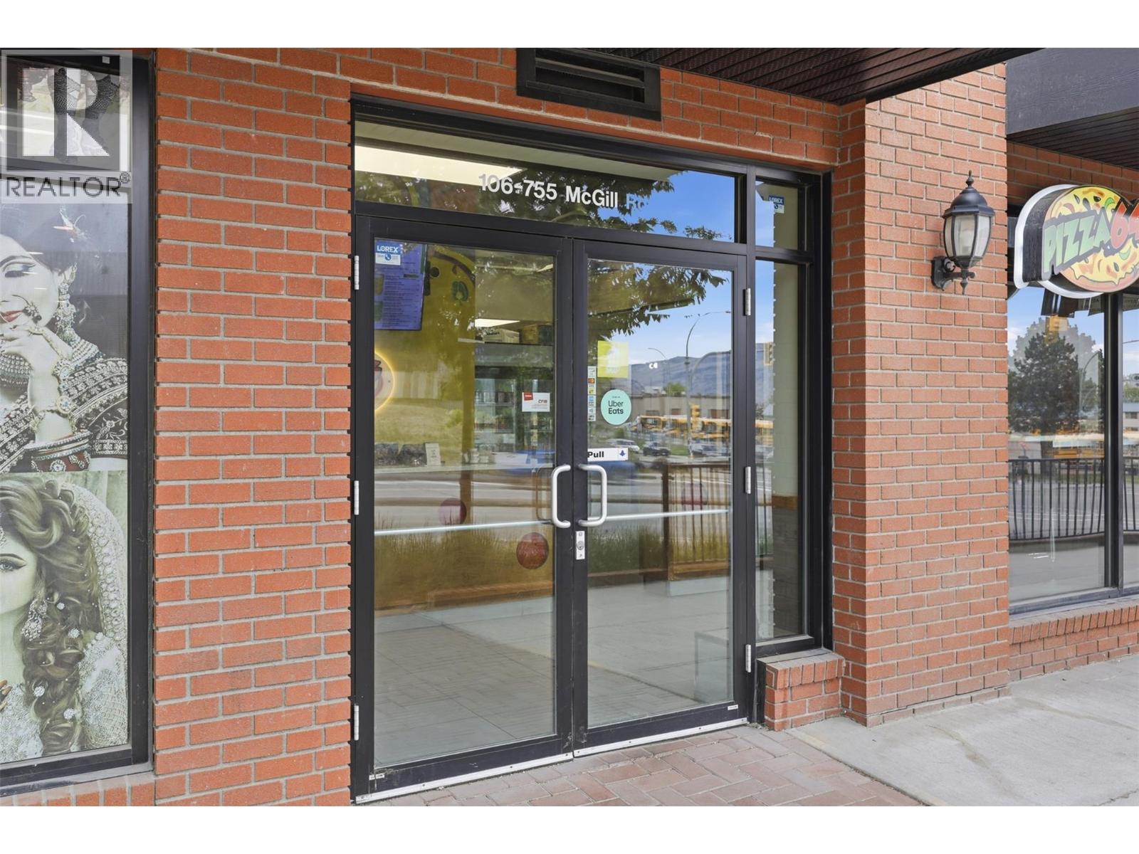 755 Mcgill Road Unit# 106, Kamloops, British Columbia V2C 0B6 - Photo 3 - 10390539