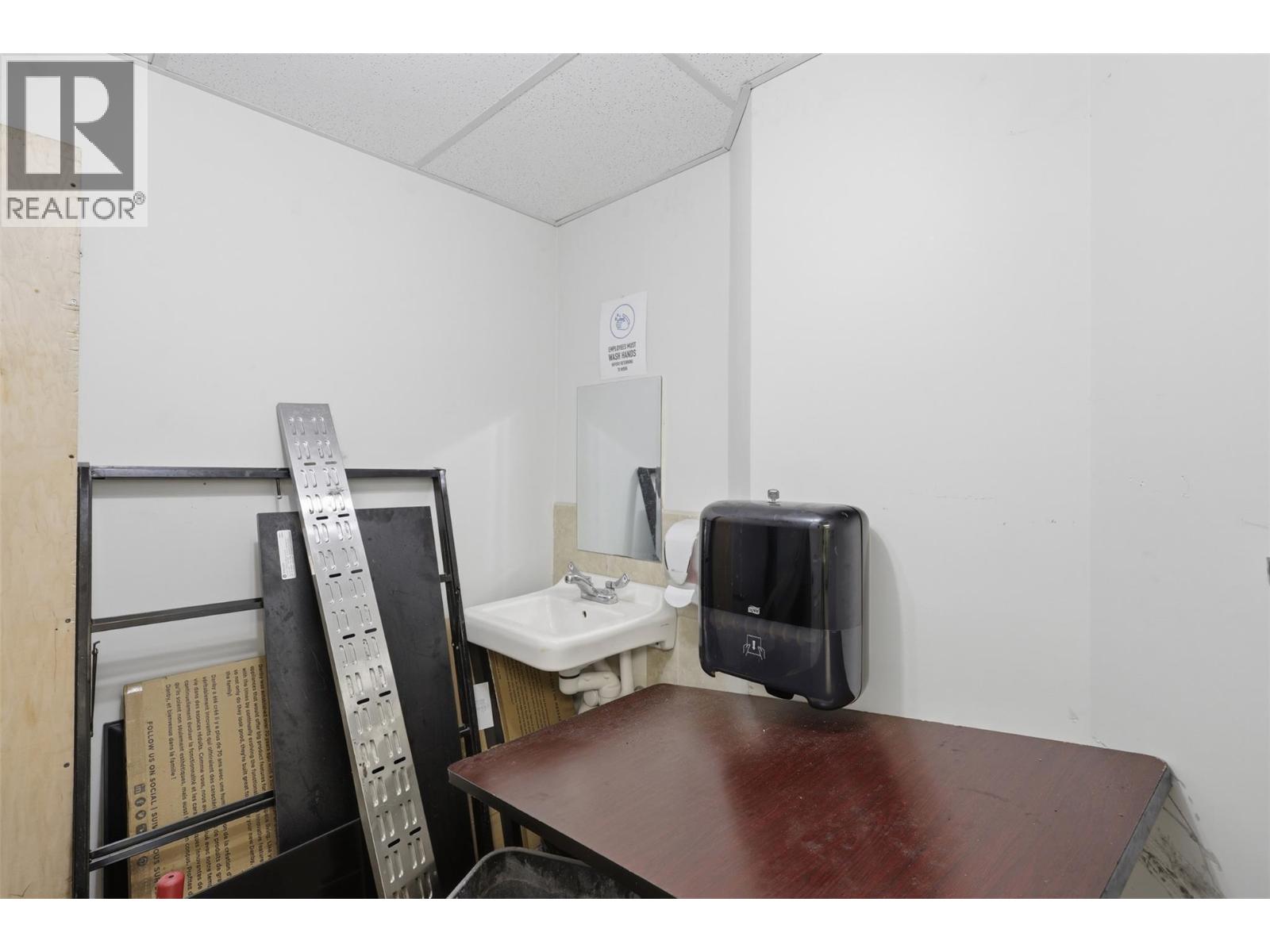 755 Mcgill Road Unit# 106, Kamloops, British Columbia V2C 0B6 - Photo 48 - 10390539